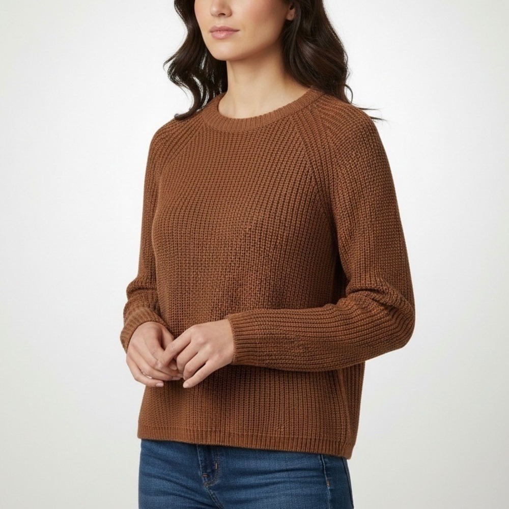 Quince Women's Crewneck Sweater in Warm Brown